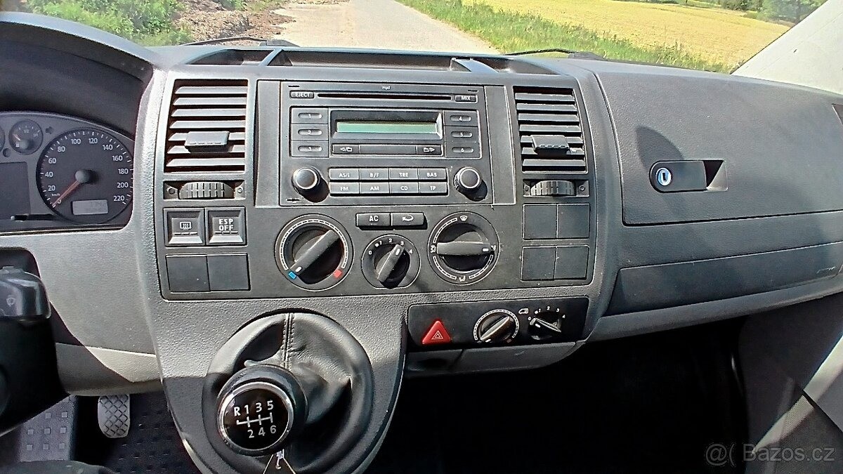 volkswagen-transporter-caravelle-96-kw-rv-2009-9mi - 2