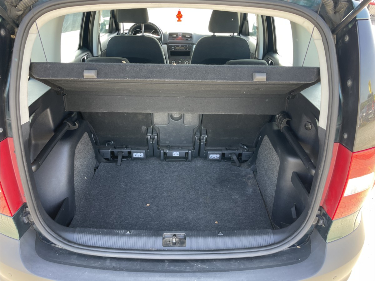 skoda-yeti-1-2-tsi-77kw-klima-tazne-po-stk - 8