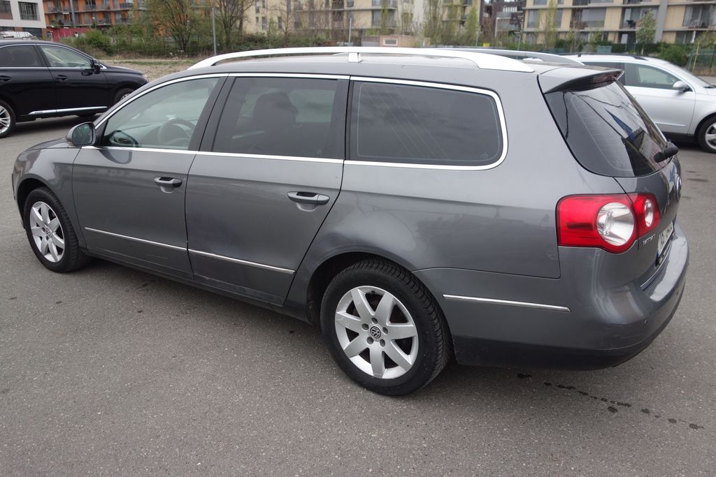 volkswagen-passat-2-0-tdi-4motion-stk04-2028 - 8
