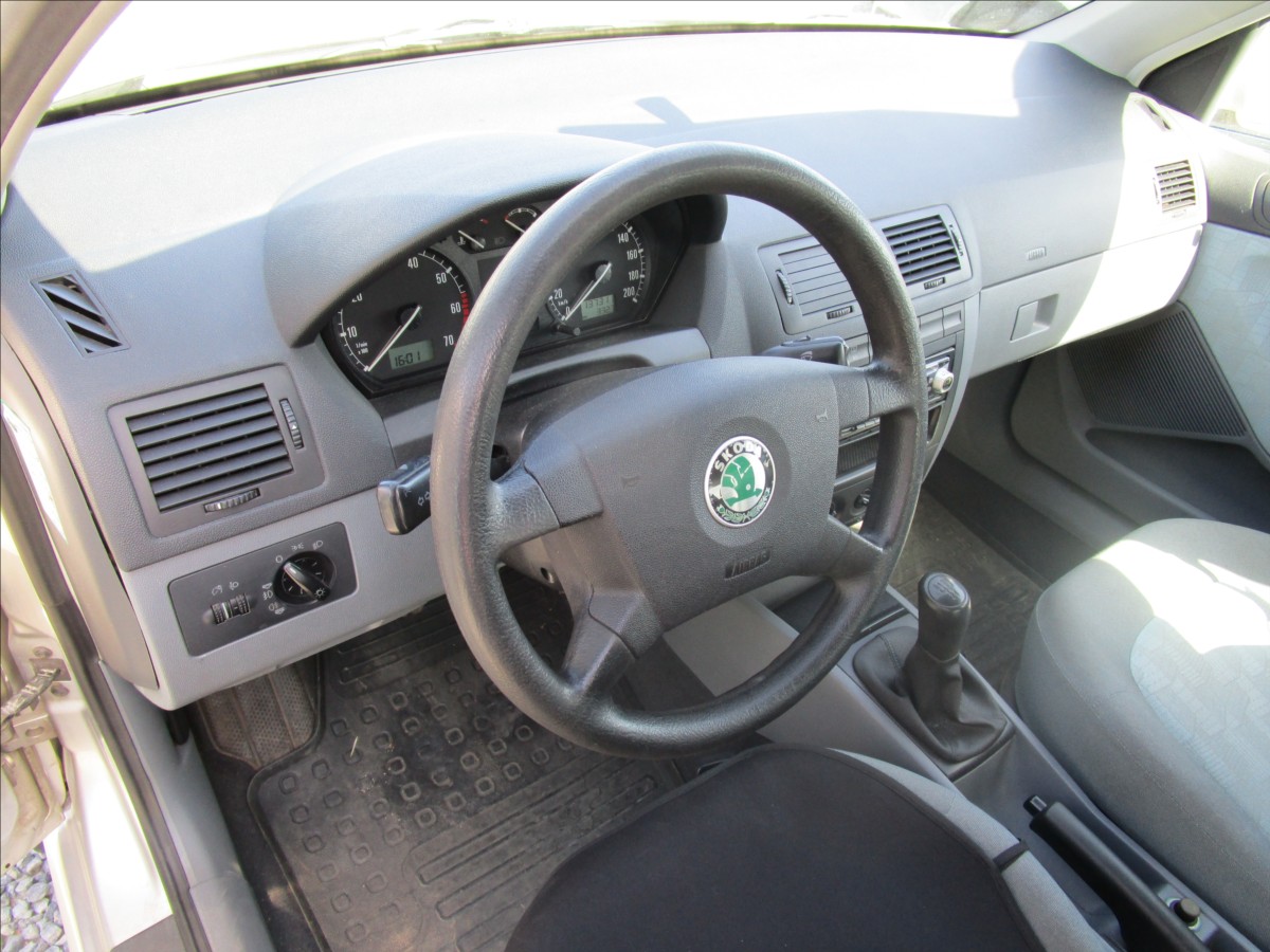 skoda-fabia-combi-1-4mpi - 9