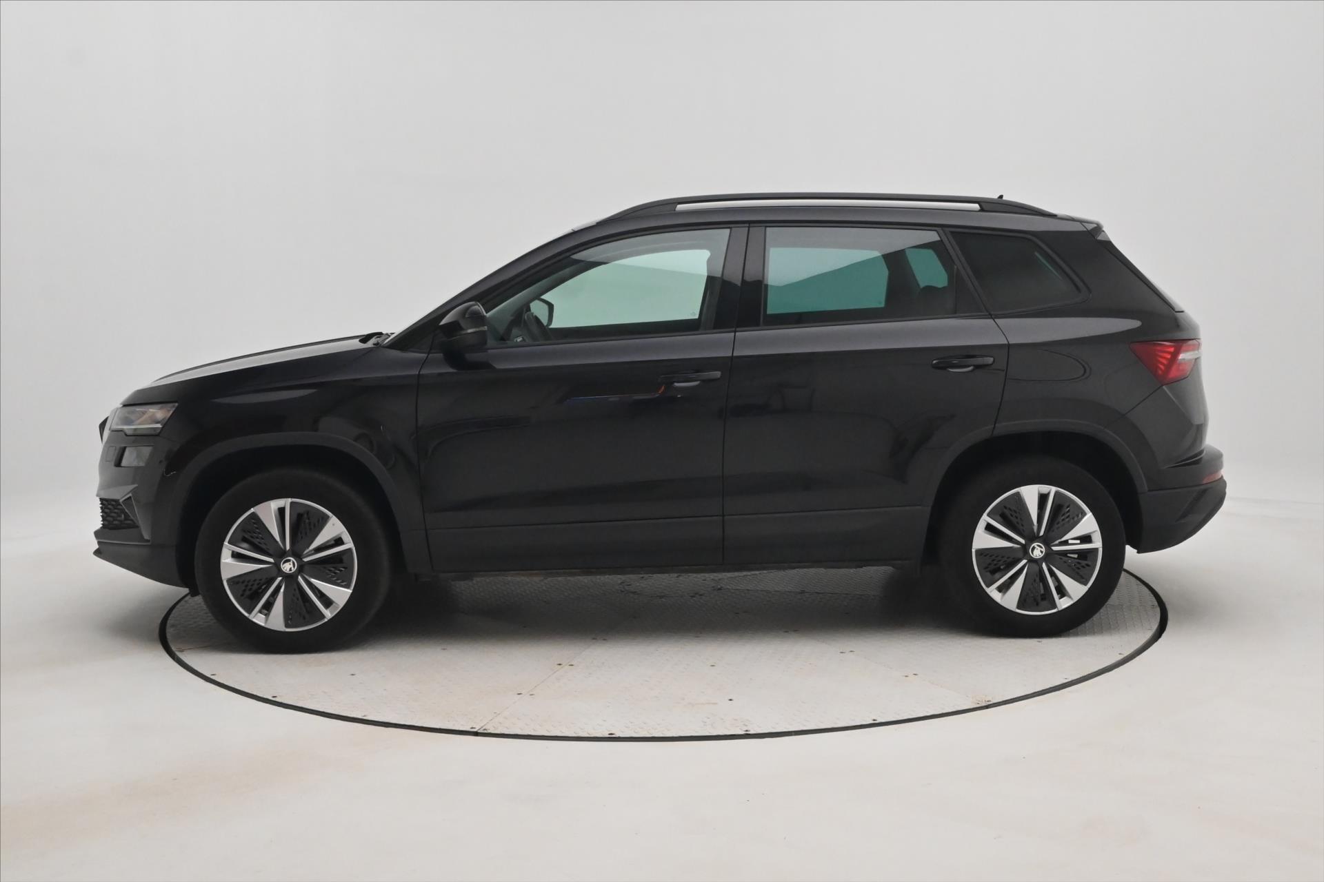 skoda-karoq-2-0-tdi-110-kw-ambition-kamera-zaruka-az-5-let - 7