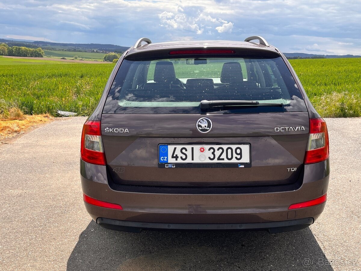 skoda-octavia-1-6-tdi-7st-dsg - 9