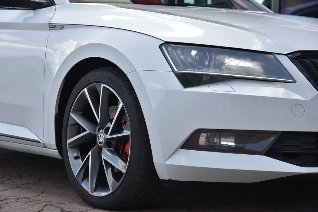 skoda-superb-2-0-tdi-140kw-4x4-sportline-co - 1