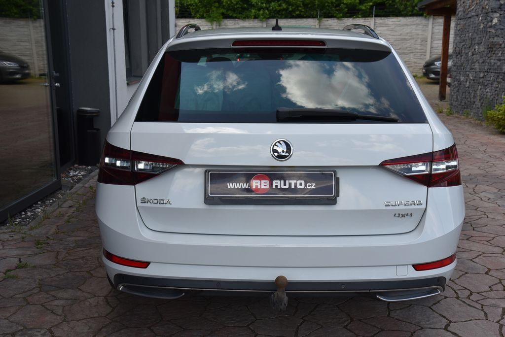 skoda-superb-2-0-tdi-140kw-4x4-sportline-co - 7