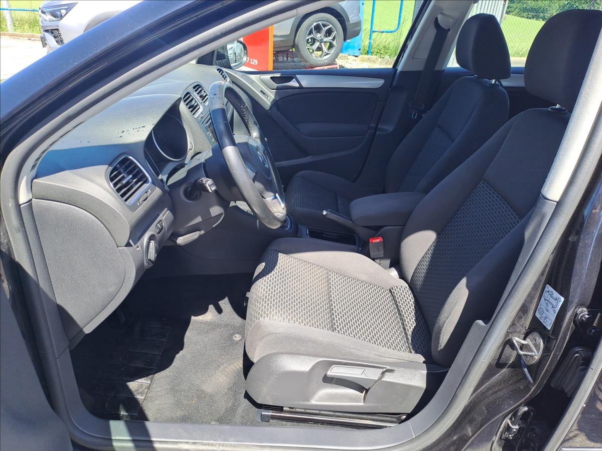 volkswagen-golf-1-6-tdi-klima-tempomat - 4