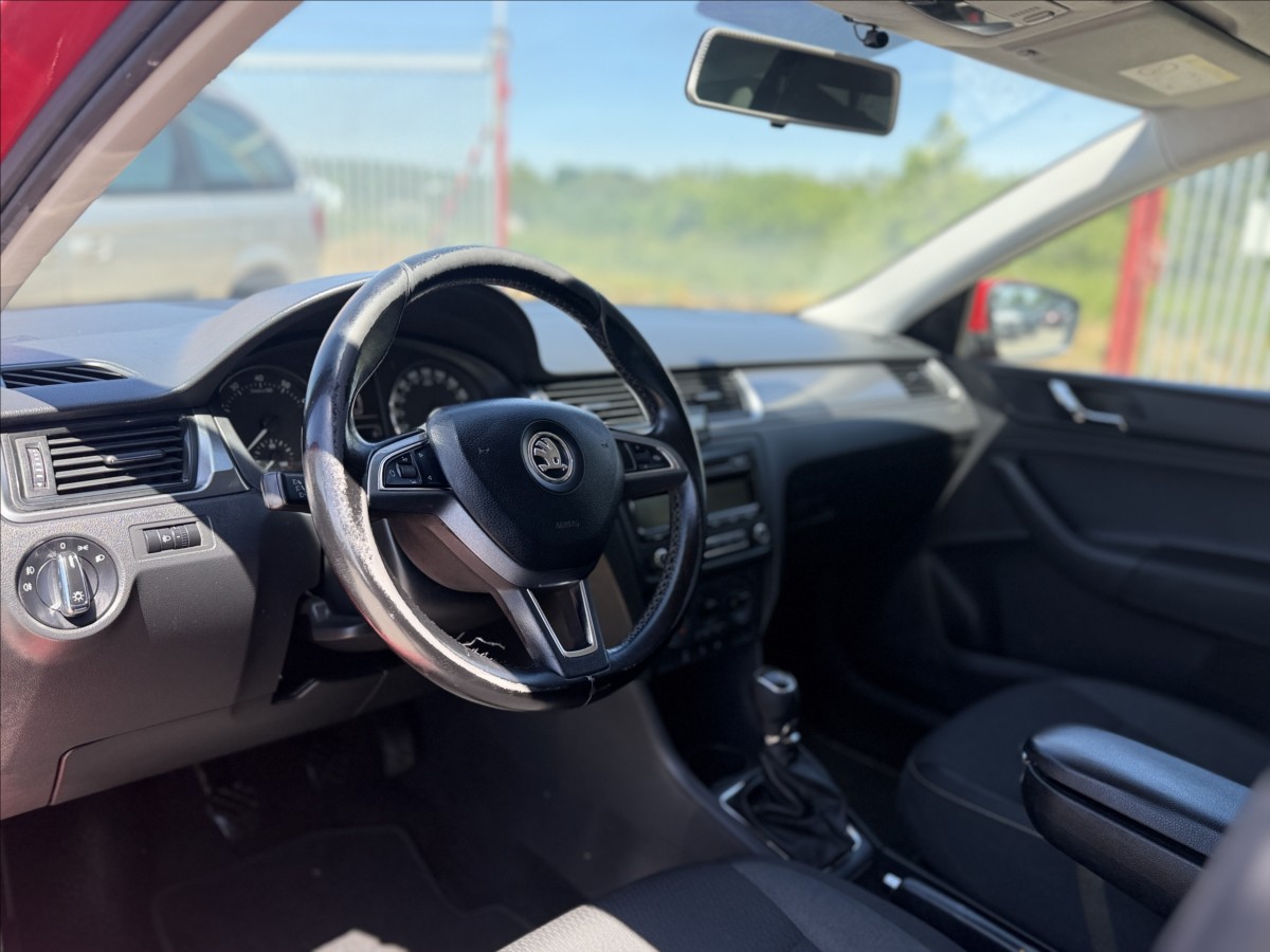 skoda-rapid-1-2-tsi-klima-tazne-nove-pneu - 9