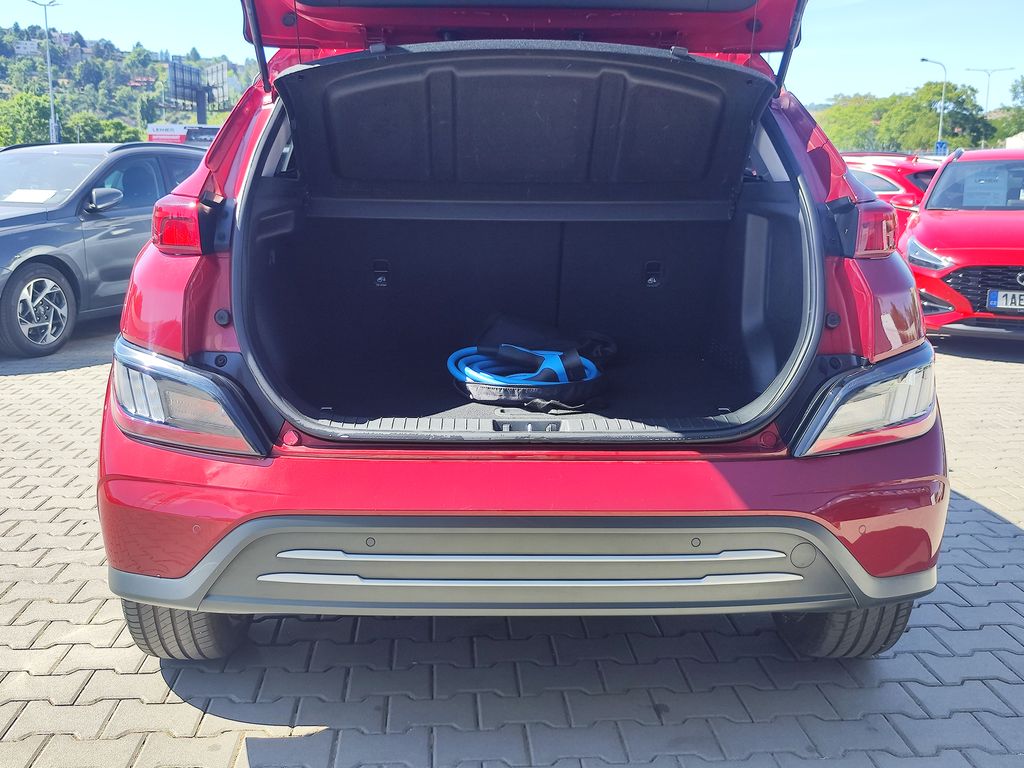 hyundai-kona-el-64kwh-150kw-edition-dct - 8