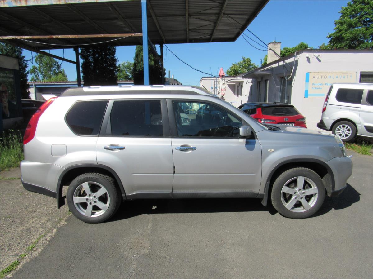 nissan-x-trail-2-0-dci-127kw-4x4 - 7