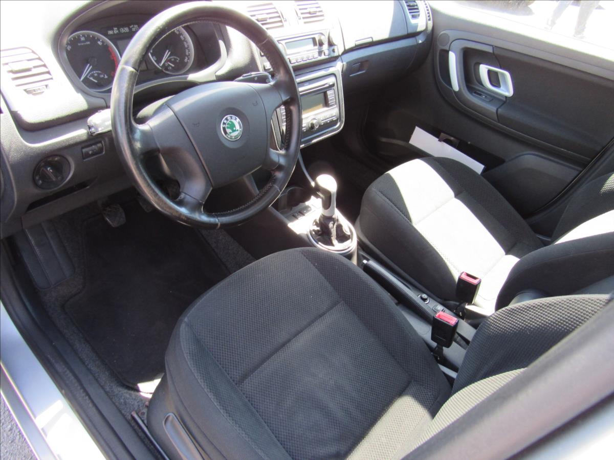 skoda-fabia-1-9-tdi-77kw-elegance - 8