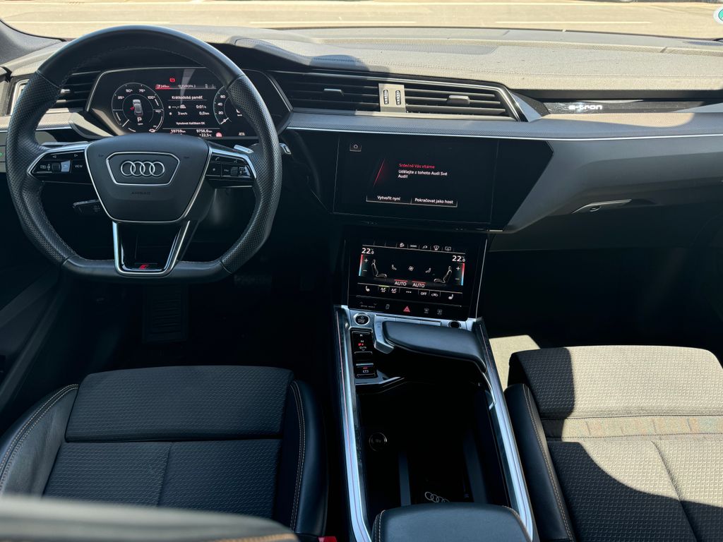 audi-e-tron-55-300kw-s-line-black-edition-tazne - 2