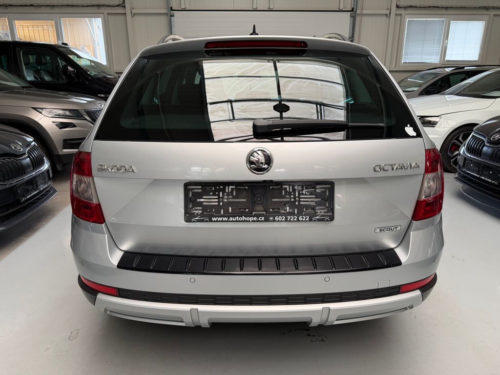 skoda-octavia-2-0-tdi-dsg-4x4-scout - 4