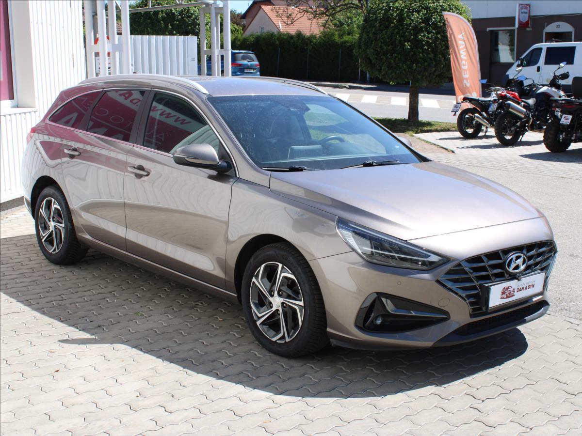 hyundai-i30-1-5-t-gdi-117kw-fam-smart-top - 1