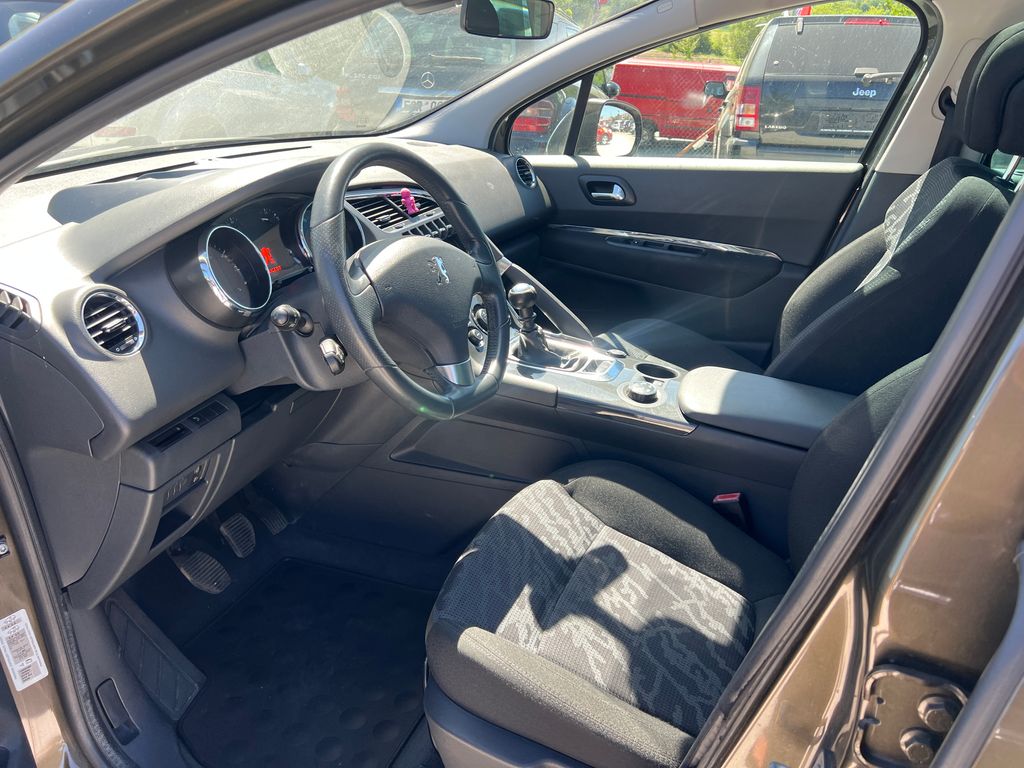 peugeot-3008-1-6-16v - 3