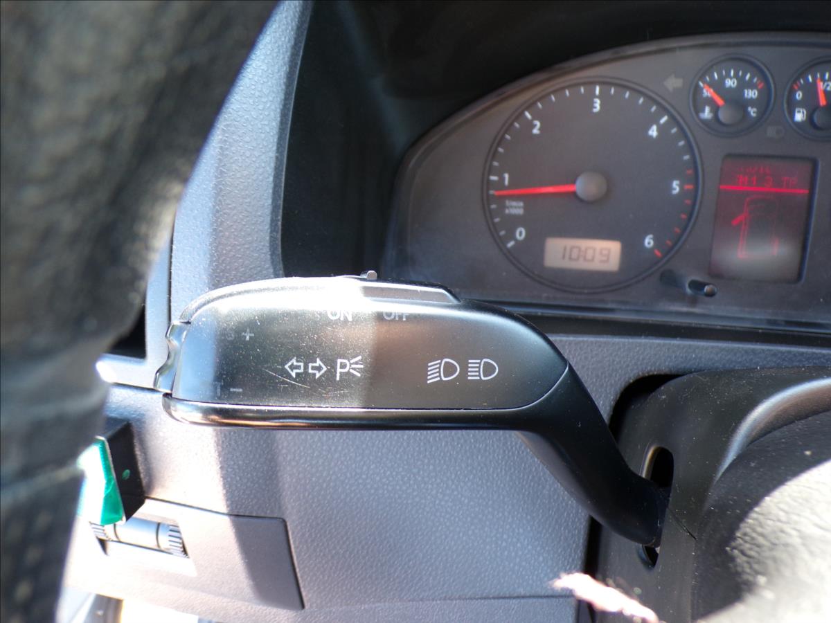 volkswagen-caravelle-2-5-tdi-128kw-long-4motion - 9
