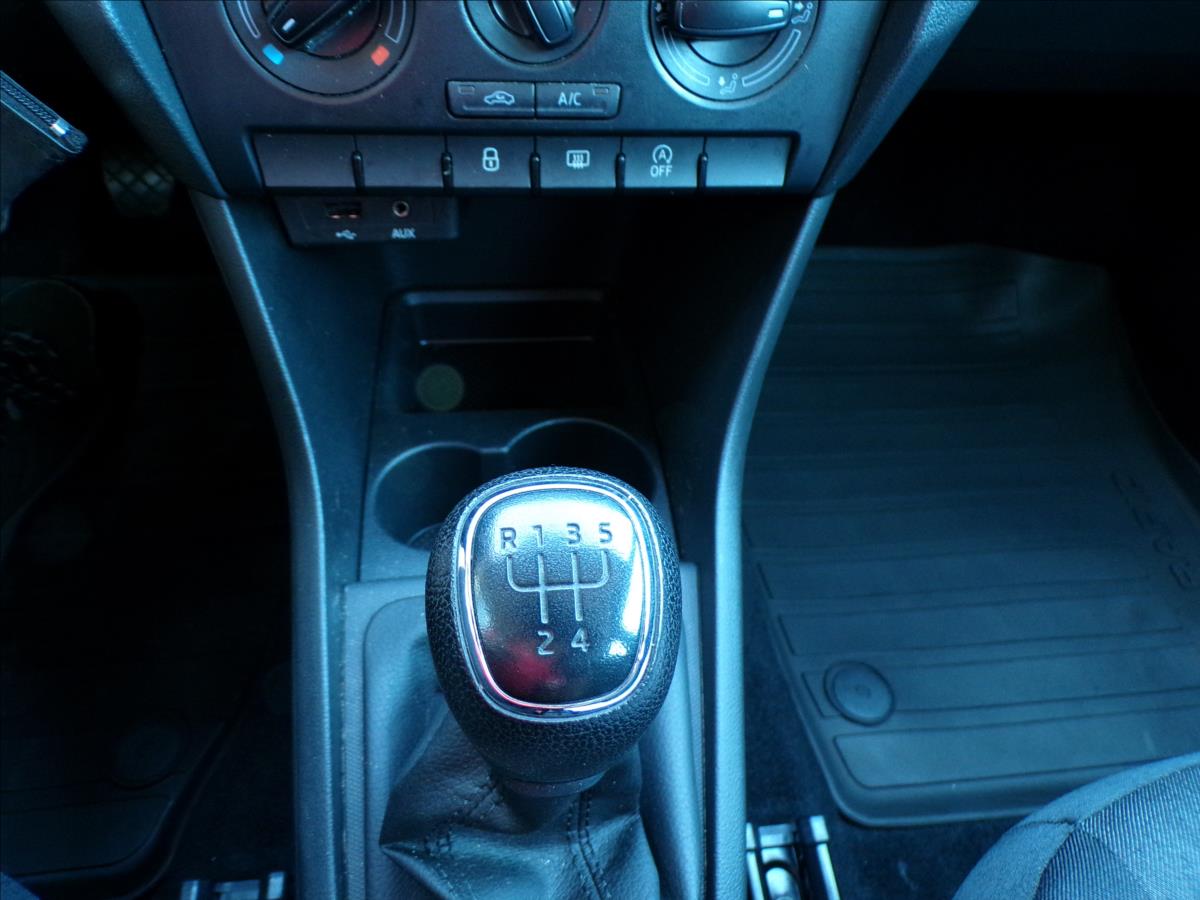 skoda-rapid-1-2-tsi - 8