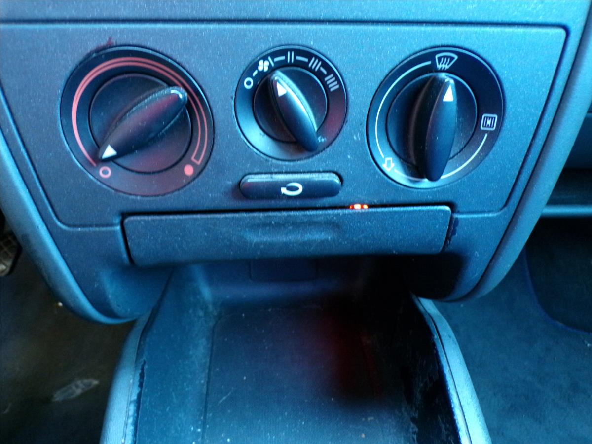 audi-a3-1-6-i-alu-kola - 8