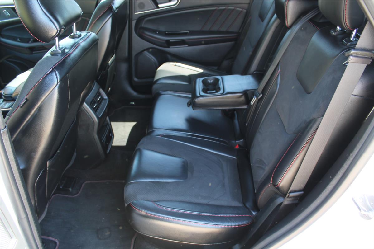 ford-edge-2-0-tdci-175kw-st-line-4x4 - 7
