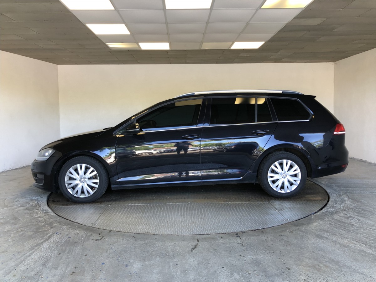 volkswagen-golf-2-0-tdi-dsg - 3