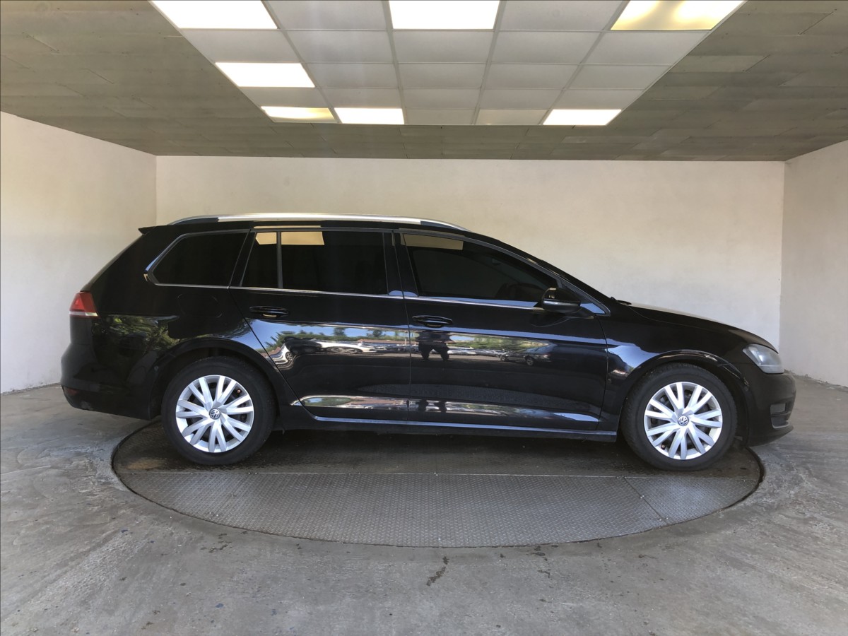 volkswagen-golf-2-0-tdi-dsg - 7