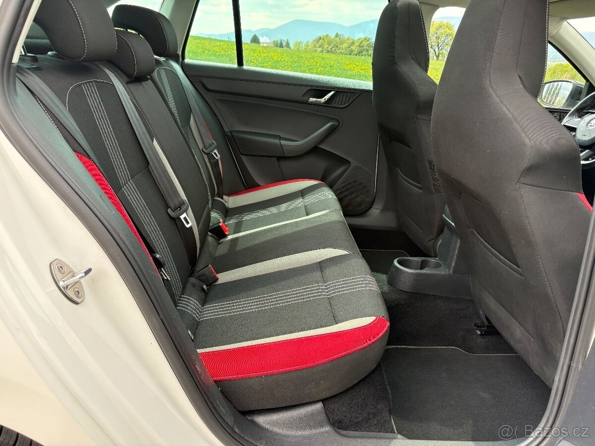 skoda-rapid-1-2-montecarlo-tsi-63kw - 8