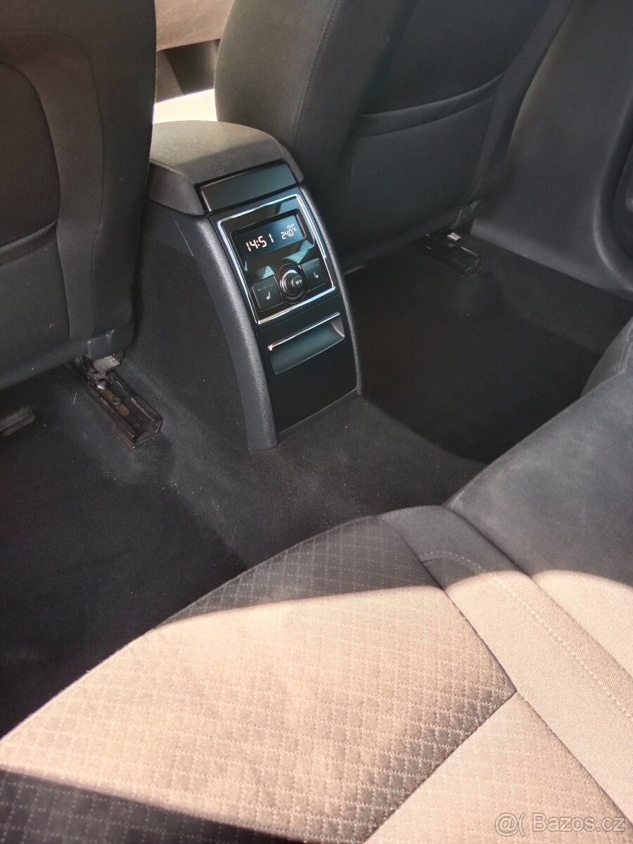 skoda-superb-2-0-tdi-103-kw - 5