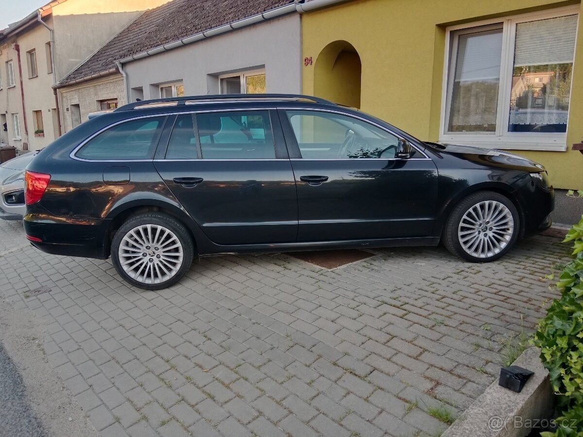 skoda-superb-2-0-tdi-103-kw - 9