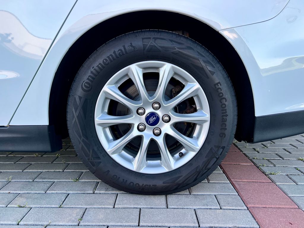ford-mondeo-2-0-tdci-tazne-vyhrev-s - 8