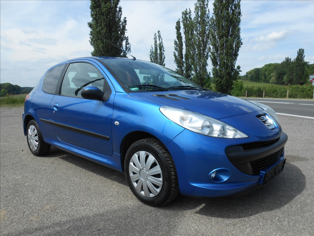 Peugeot 206 1,4 55 kW PLUS KLIMA SERVISKSA