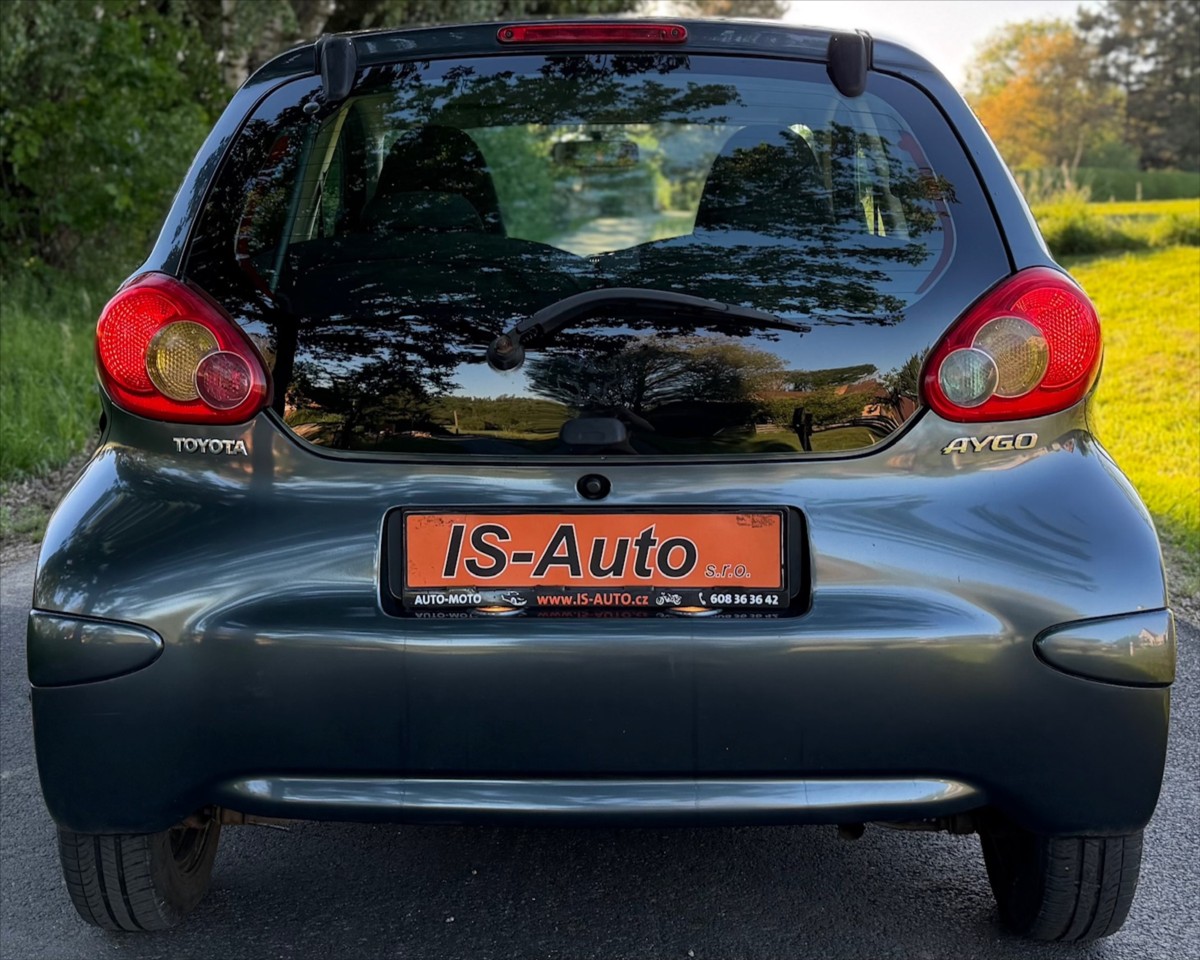 toyota-aygo-1-0 - 4