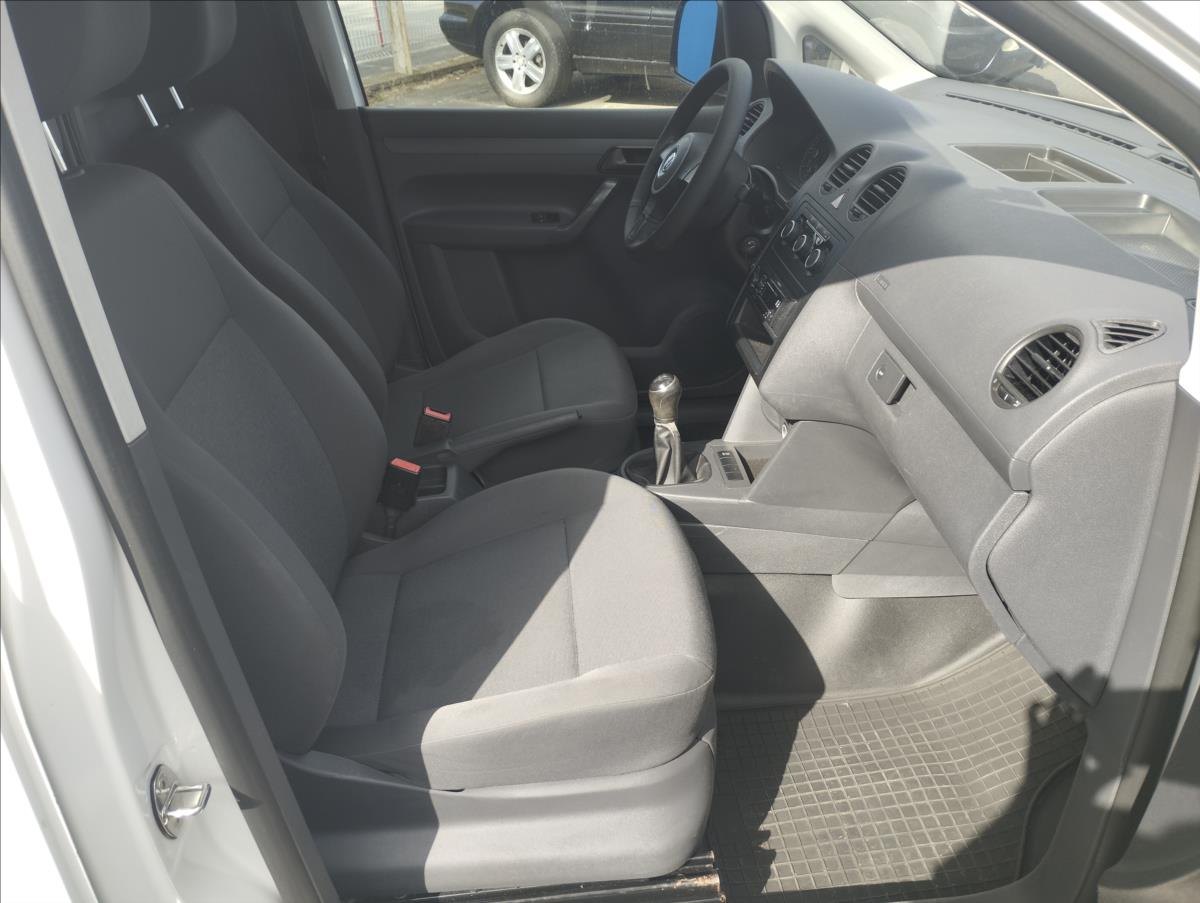 volkswagen-caddy-1-6-tdi-75kw - 7
