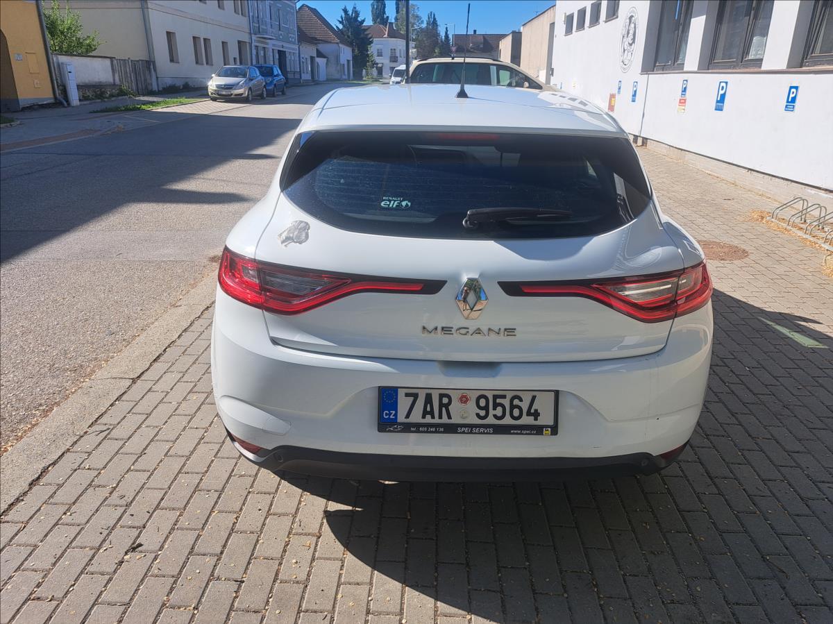 renault-megane-1-5-dci - 8