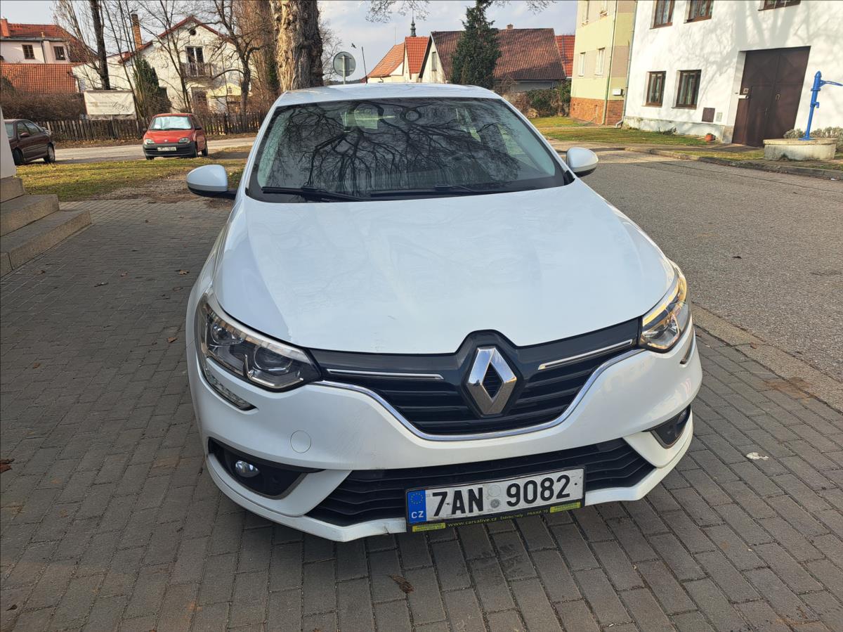 renault-megane-1-5-dci - 1