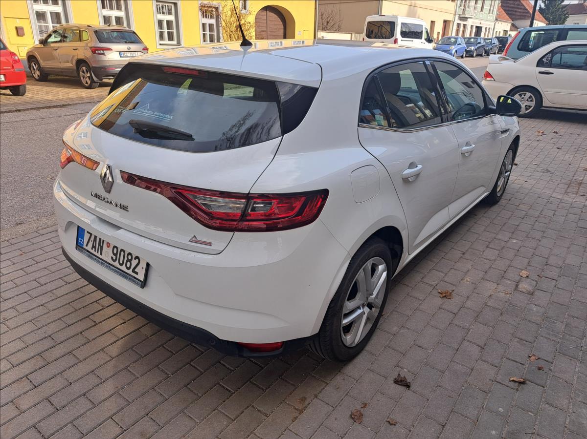 renault-megane-1-5-dci - 8