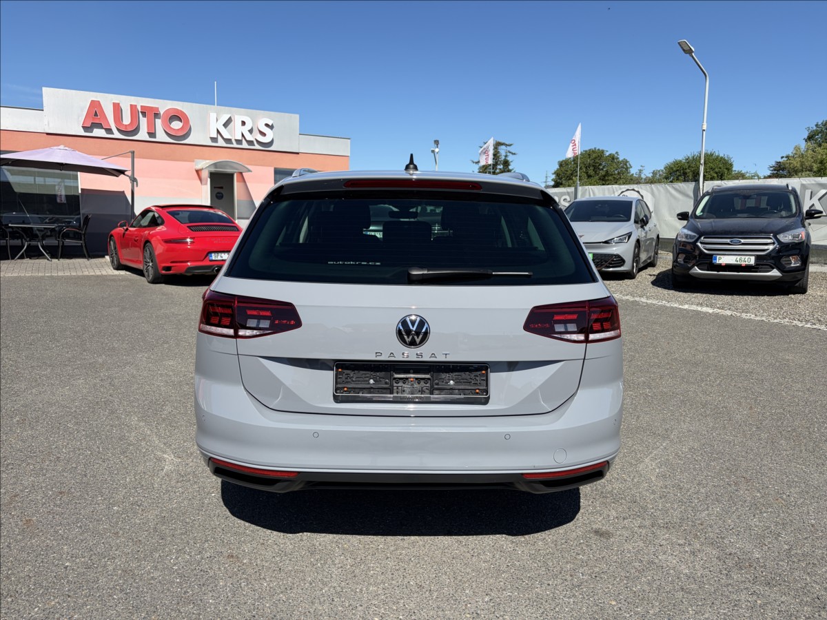 volkswagen-passat-2-0-tdi-110kw-dsg-led-navi-acctemp - 5