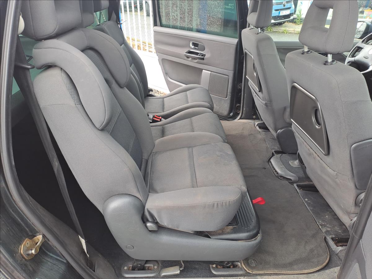 volkswagen-sharan-1-9-tdi - 6
