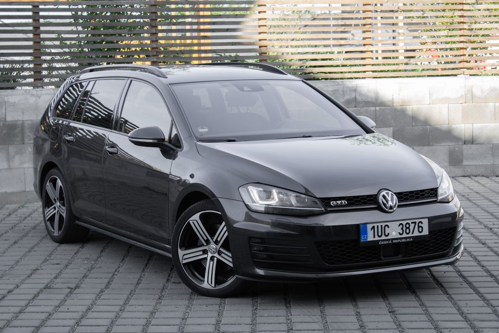 volkswagen-golf - 2