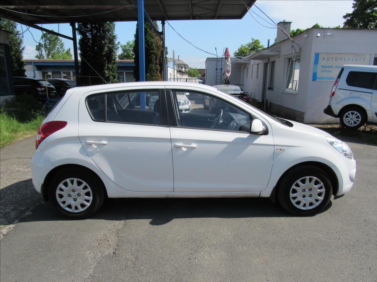 hyundai-i20-1-2-i-57kw - 7