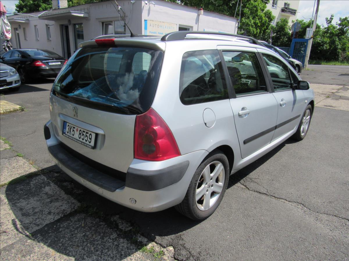 peugeot-307-2-0-hdi-100kw-combi - 5