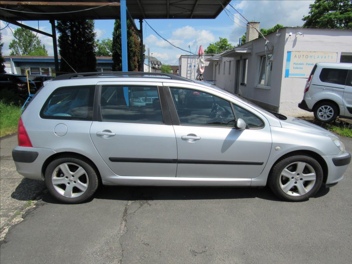 peugeot-307-2-0-hdi-100kw-combi - 7