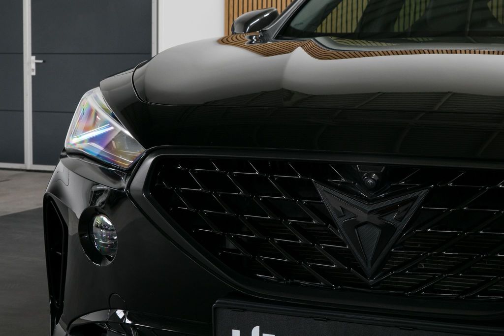 cupra-formentor-vz5-2-5tsi-287kw-sabelt-beats-akebono-matrix - 6