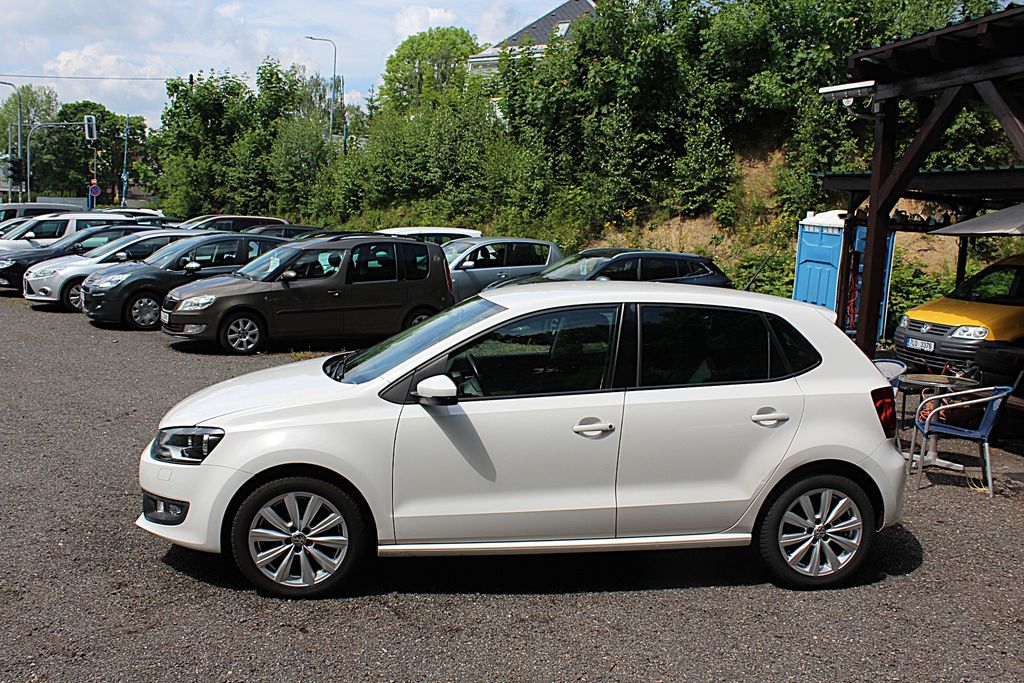 volkswagen-polo-1-4i-16v-serv-knizka - 7