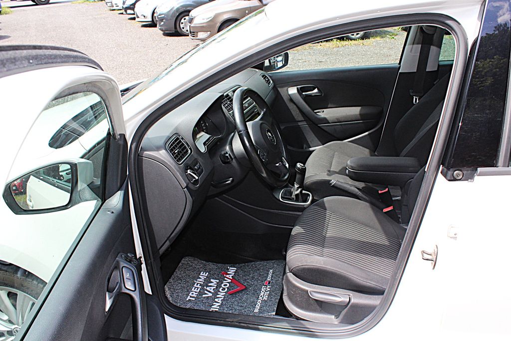 volkswagen-polo-1-4i-16v-serv-knizka - 8