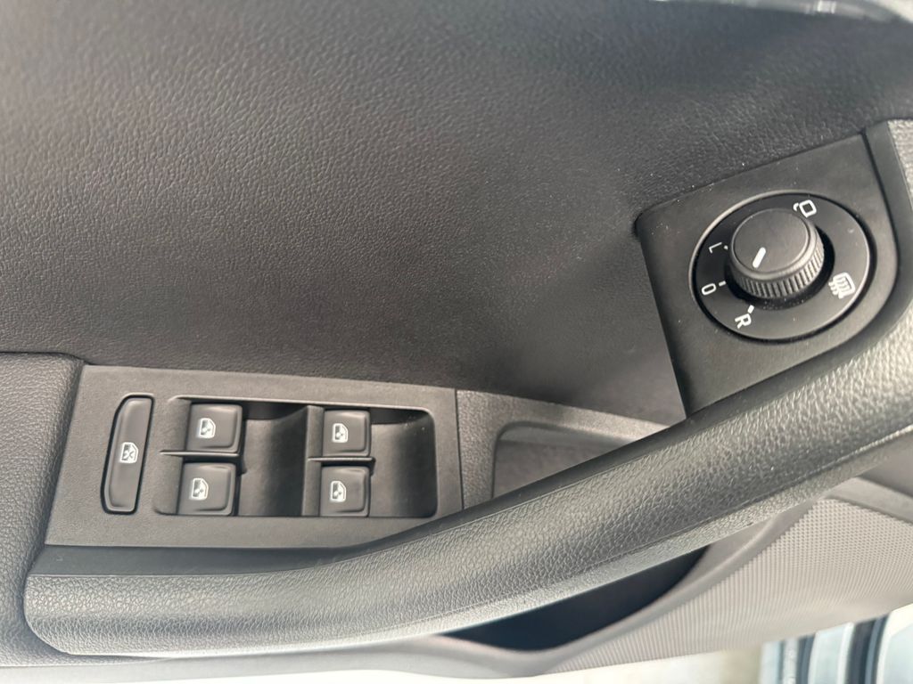 skoda-octavia-combi-1-6-tdi-ambition-edition - 6
