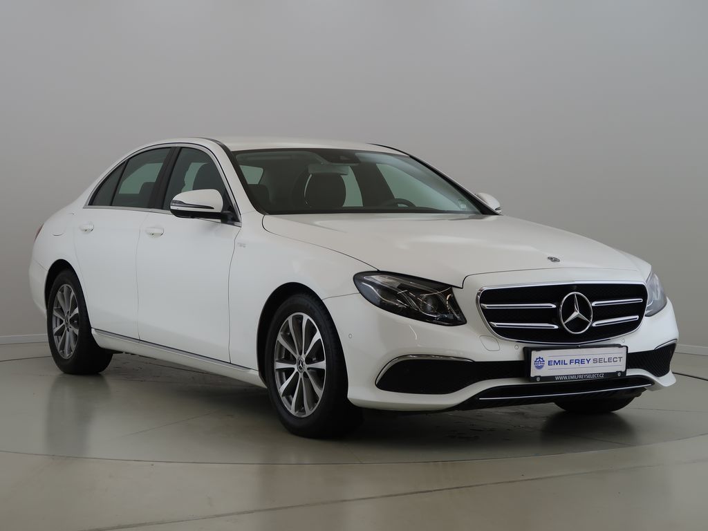 mercedes-benz-tridy-e-e220d-4matic-143kw-1maj-automat - 2