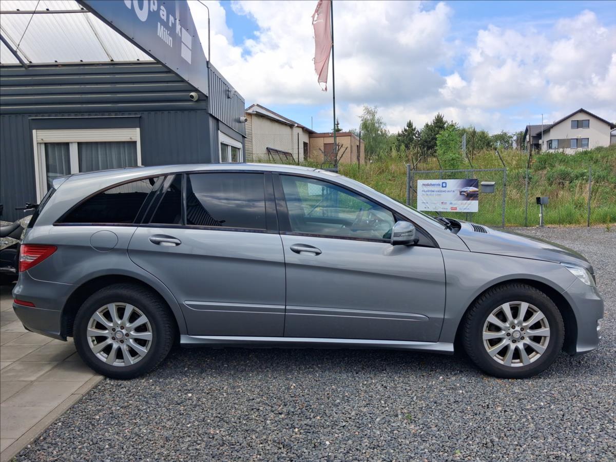 mercedes-benz-tridy-r-3-0-350cdi-4x4 - 7