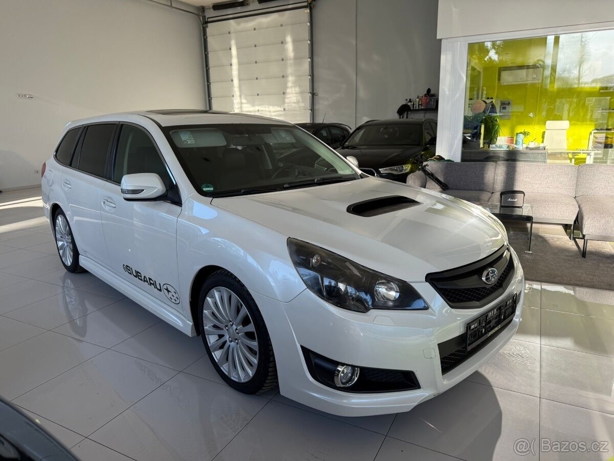 subaru-legacy-2-5-t-gt-195-kw - 1