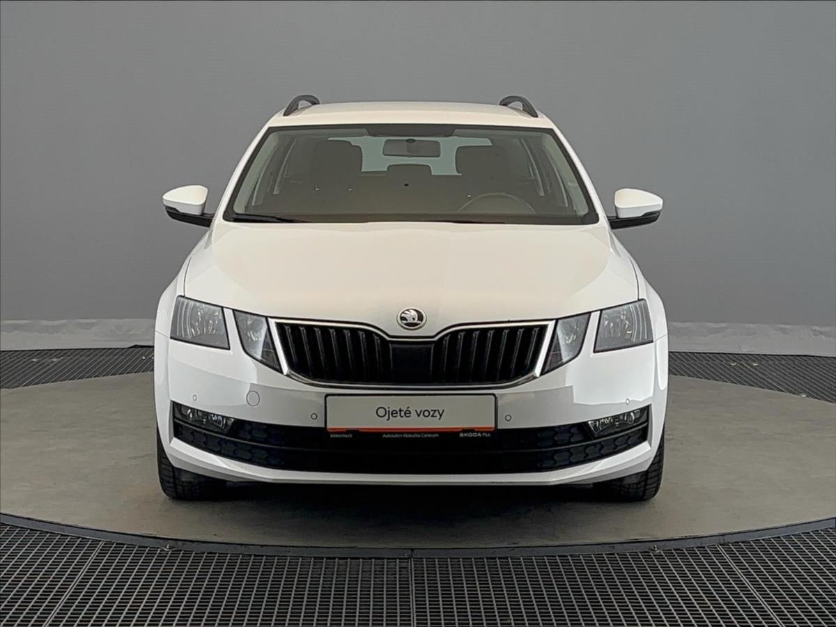 skoda-octavia-1-4-tsi-ambition-7dsg - 3