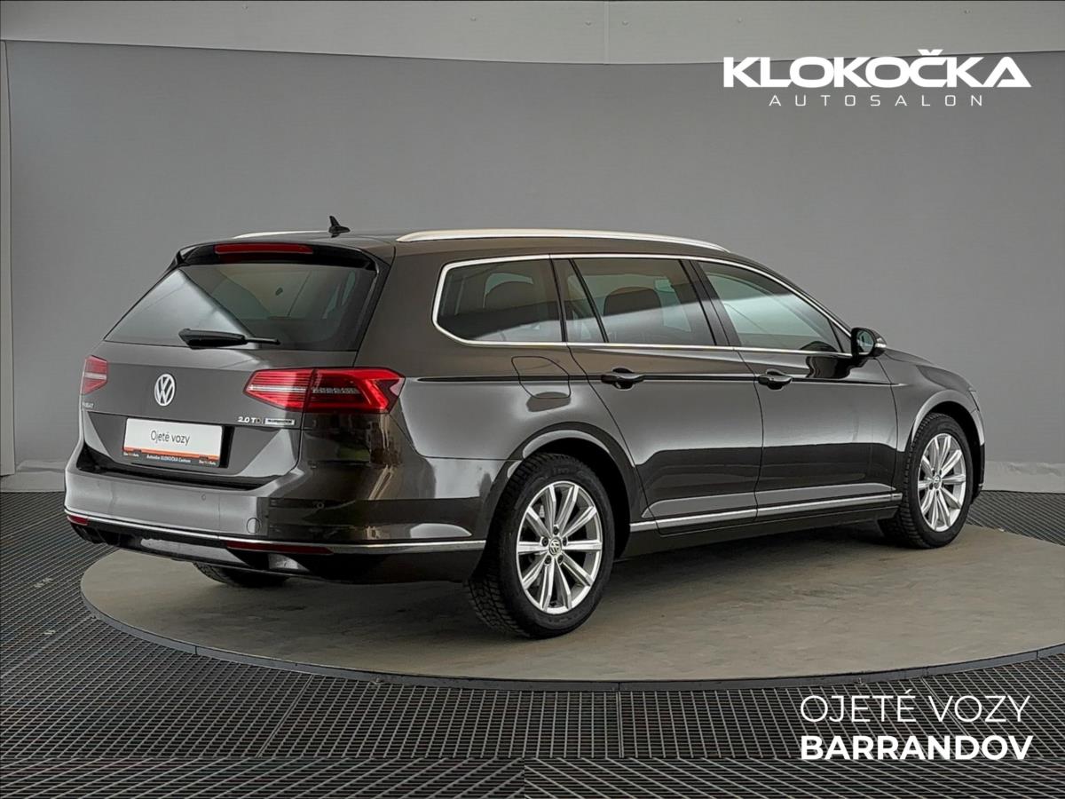 volkswagen-passat-2-0-tdi-highline - 1