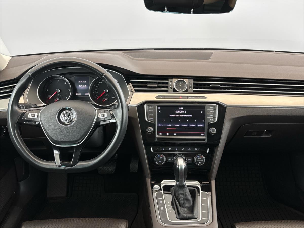 volkswagen-passat-2-0-tdi-highline - 4