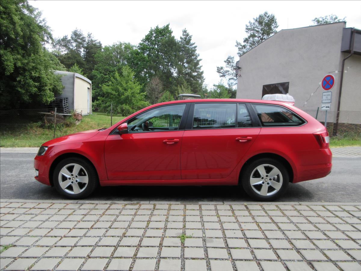 skoda-octavia-1-6-tdi-81-kw-nove-v-cr - 5